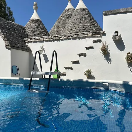 Trulli Valeria *