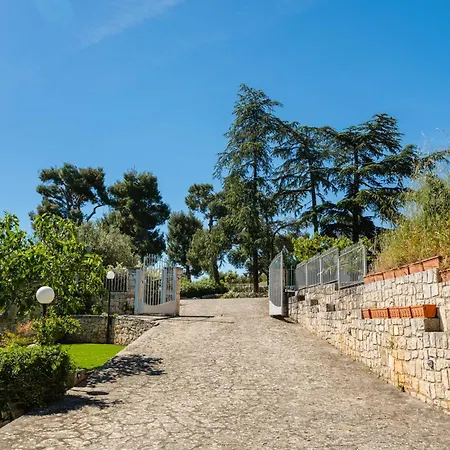 Trulli Valeria By Monholiday